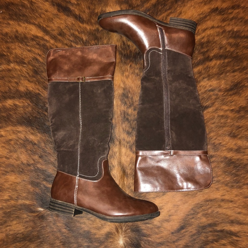 Heeled boots